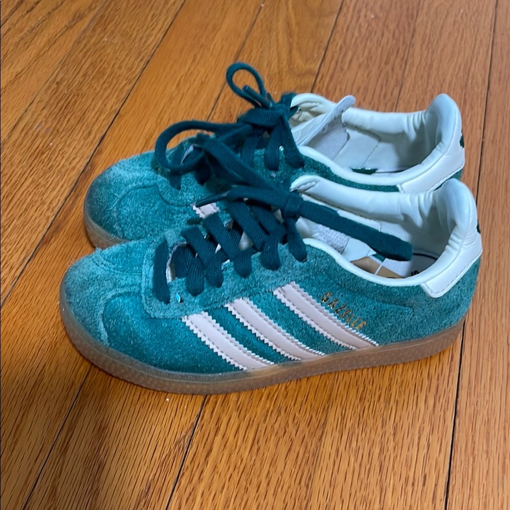 (Boys size 12) Adidas Original Gazelle Sneakers